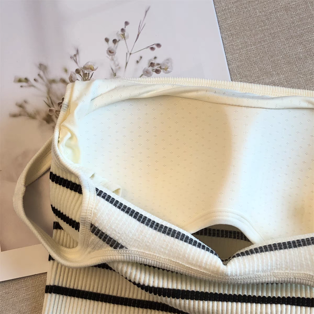 Ribbed Stripes Built-In Bra Tank Top